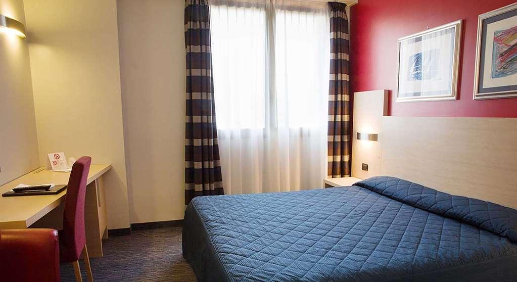 Hotel Sporting Cologno Cologno Monzese Camera foto