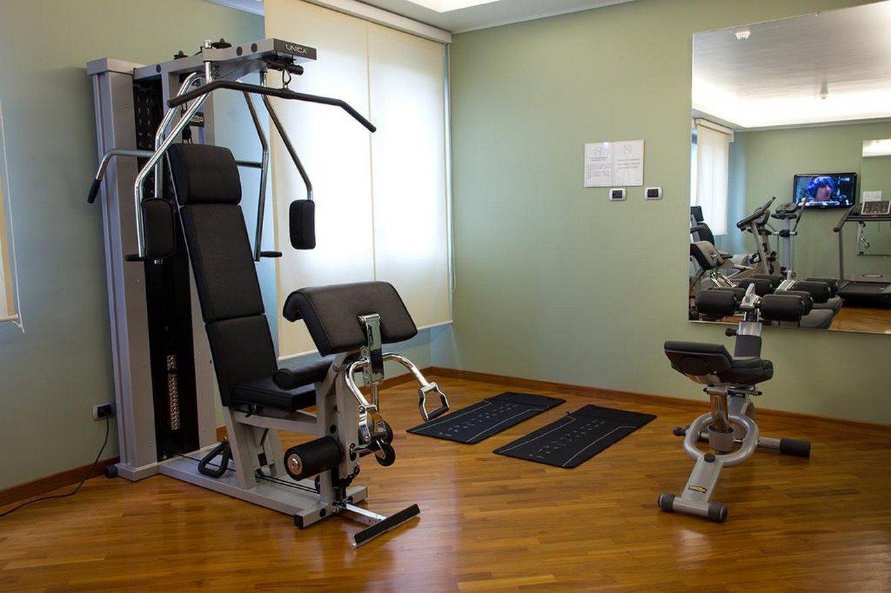 Hotel Sporting Cologno Cologno Monzese Esterno foto
