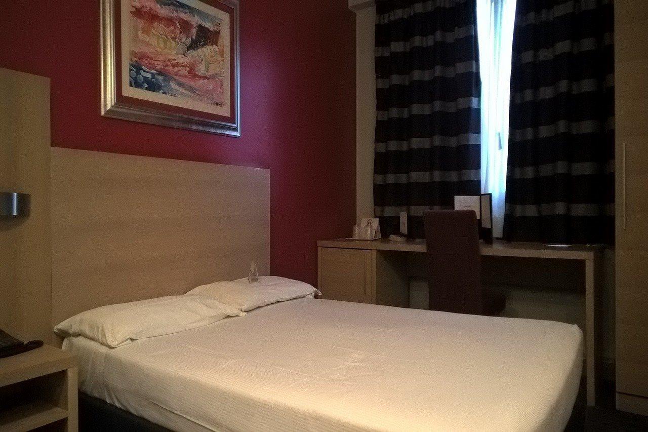 Hotel Sporting Cologno Cologno Monzese Esterno foto