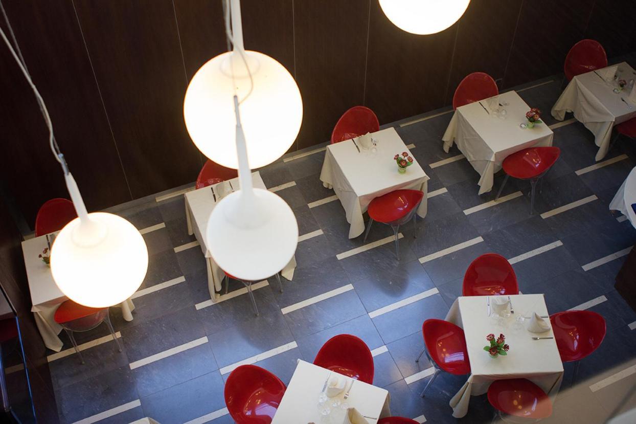 Hotel Sporting Cologno Cologno Monzese Esterno foto