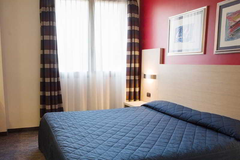 Hotel Sporting Cologno Cologno Monzese Esterno foto